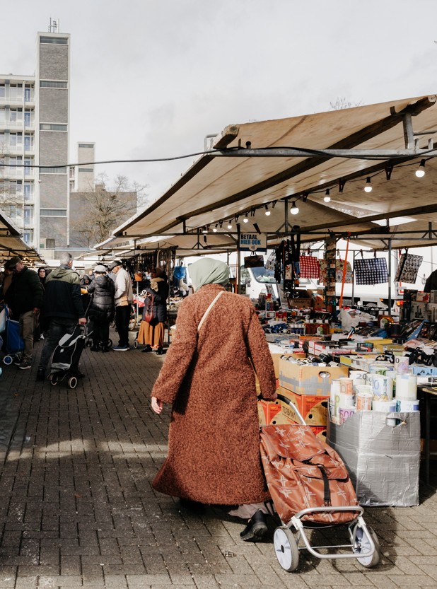Mensen uit diverse achtergronden in Rotterdam
